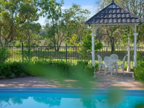 Meerea Country Estate adjoining Wollombi National Park